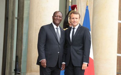 Tournée africaine : Macron à Abidjan après Ouagadougou
